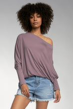 Load image into Gallery viewer, ELAN - Long Sleeve off the Shoulder Top
