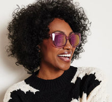 Load image into Gallery viewer, PEEPERS - Polarized Sunglasses "Logging Out"