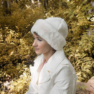 JOY SUSAN - Faux Fur Trim Beanie