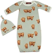Load image into Gallery viewer, *MILKBARN - Newborn Gown + Hat Set
