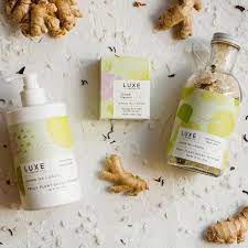 Cait+Co "Jasmine Tea + Ginger" Shower Steamer