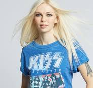 RECYCLED KARMA - Kiss Burnout Tee