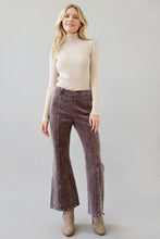 Load image into Gallery viewer, Mystree Corduroy Flare Pant
