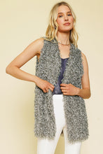 Load image into Gallery viewer, Mystree Faux Fur Open Vest
