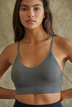 Load image into Gallery viewer, BY TOGETHER - Seamless Spaghetti Strap Bra Top
