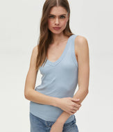 MICHAEL STARS - Maya V-Neck Tank