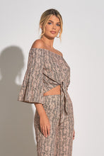 Load image into Gallery viewer, ELAN Pink/Brown Snake Print Top Off Shldr Tie
